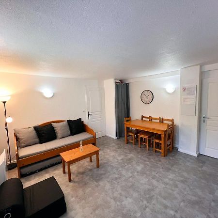 Vars, Appart Spacieux Renove 4 Couchages Dans Chalet Vars  Exterior foto
