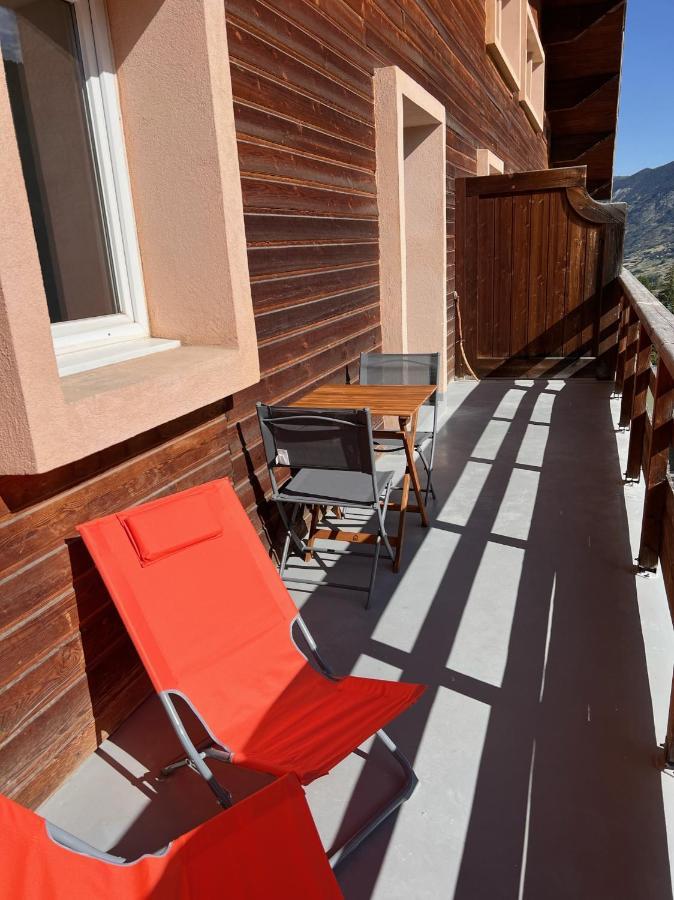 Vars, Appart Spacieux Renove 4 Couchages Dans Chalet Vars  Exterior foto